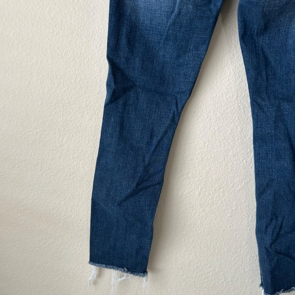 Abercrombie & Fitch Harper Ankle Jean Medium Indigo Distressed Size 24 Short OOs